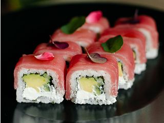 Філадельфія тунець (270g)