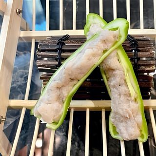 Peperoncini con pasta di gamberi