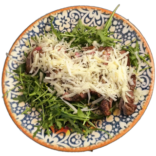 Tagliata di black angus, rucola e grana