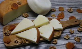 სულგუნი შებოლილი