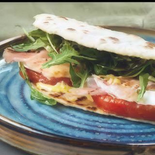 Menù piadina cala hort