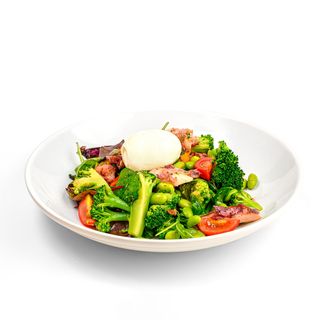 Salată cu caracatiță și sos Yuzu