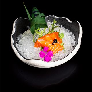 131. Sashimi De Salmón