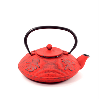 თუჯის ჩაიდაი (წითელი) 0.8 ლ