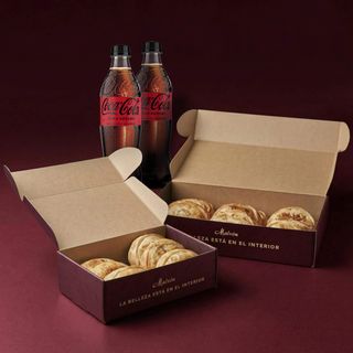 Combo 18 empanadas + 2 Bebidas