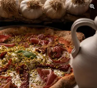 PIZZA TARTARE TONNO