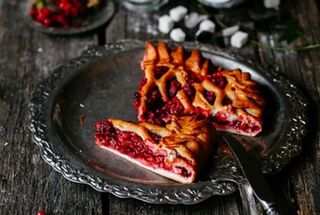 Пиріг з вишнею 125г