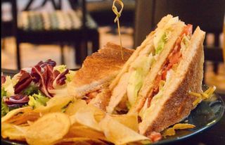 Salmon toast 2 strati