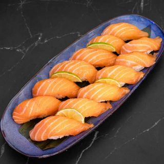 COMBO 5-Nigiri salmon