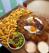 Giga schabowy jajo-bekon 