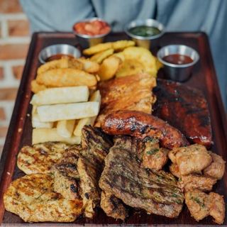 Parrillada Cosechas  ( 4 personas )