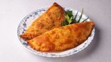 Чебурек с сыром и зеленью 1 шт.