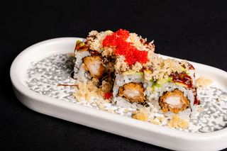 118. Uramaki dragon roll