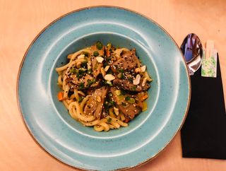 Makaron Udon z Kaczką