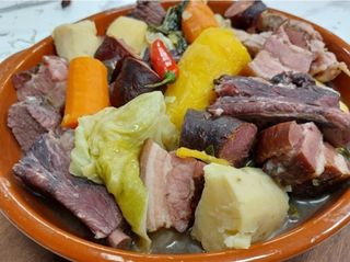 Cozido a Portuguesa 2 a 3 Px 