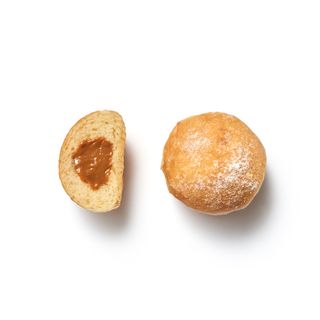 Пончик із згущеним молоком