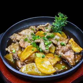 Manzo con patate alla piastra