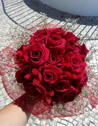 Bouquet com 15 Rosas