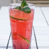 მარწყვის ლიმონათი