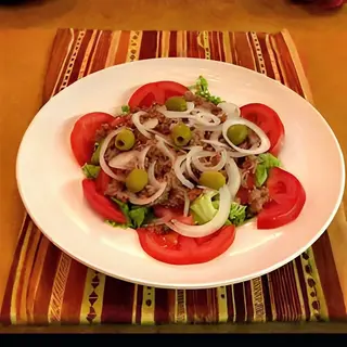 Tuna salata
