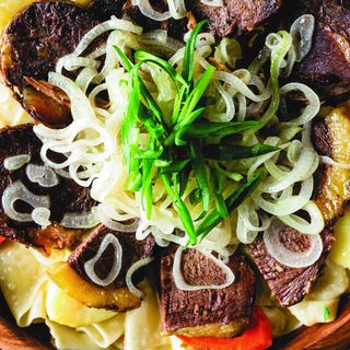 Бешбармак из мясного ассорти