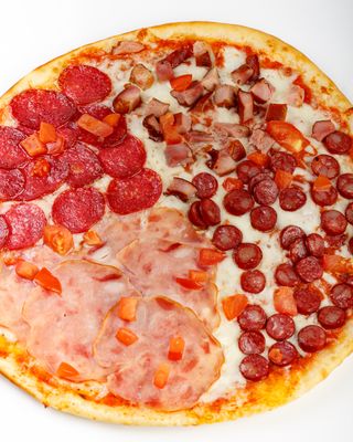 Піца 4 м'яса 30см