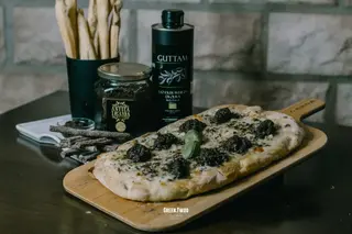 Pizza Tartufata