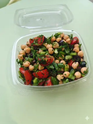 Салата с нахут 260гр.