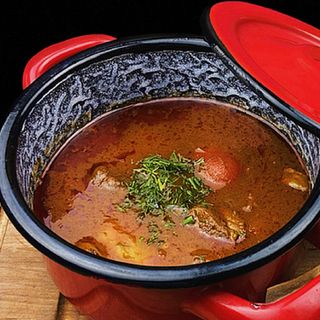 Угорський суп Бограч