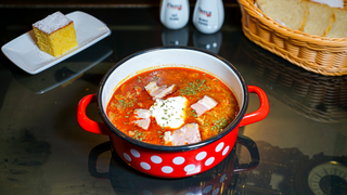 Supa varza cu afumatura (lucicos)/paine/desert