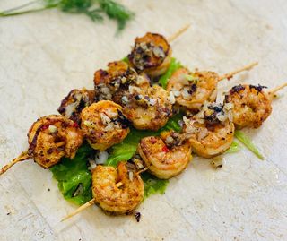 კრევეტები ბამბუკზე