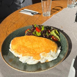 Въздушен омлет с извара(0,270гр)