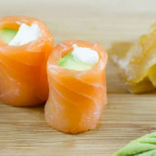 Geisha De Salmón (2 Pzs.)