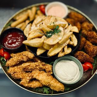 Platou Crispy EXTRA ( 3 persoane)