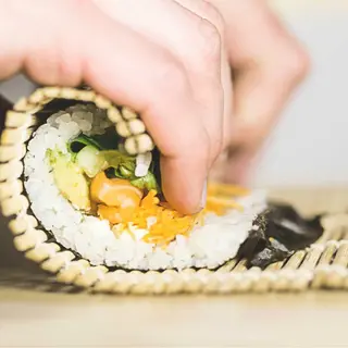 Sushi crispy bacon + Twister