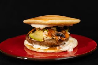 Вегетеріанський панкейк бургер