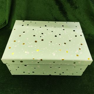 Подарункова коробка 18*11,5