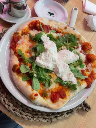 Pizza Burrata (33 Cm.)