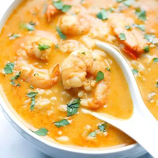 Sopa de camarao