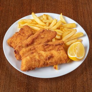 Panirani oslić, tartar i pomfrit