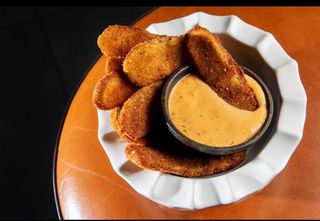 Мариновані огірки фрі