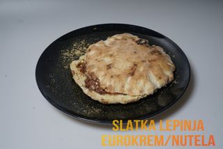 Lepinja sa Nutellom