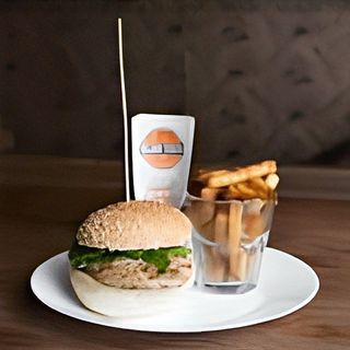 Bliskoistočni pileći burger