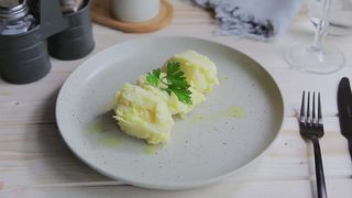 Cartofi piure cu unt 250g