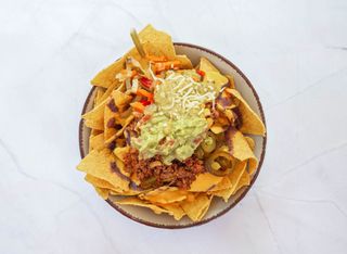 Nachos Con Chili Con Carne