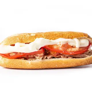 13. Atún, tomate y mayonesa