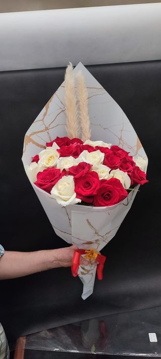 Valentines this ... valentines that  ... here are your flowers