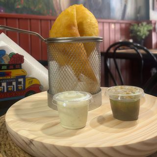 Empanada Carne Mechada