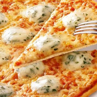 Pizza 4 formaggi rossa