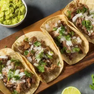 Orden  3 PIEZAS Tacos de Carnitas